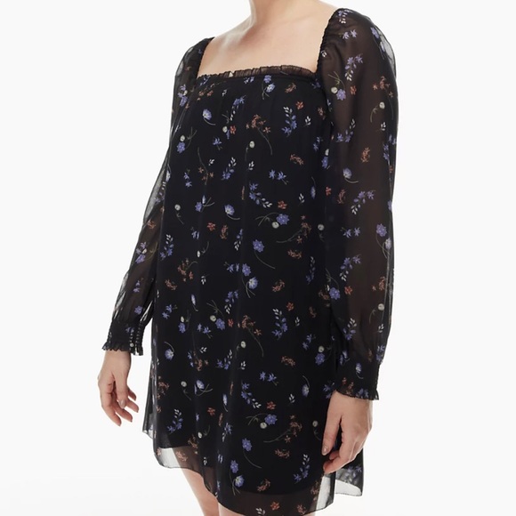 Aritzia Wilfred Alana Dress. US small. Worn once. Black floral square neck cut. - Picture 2 of 6